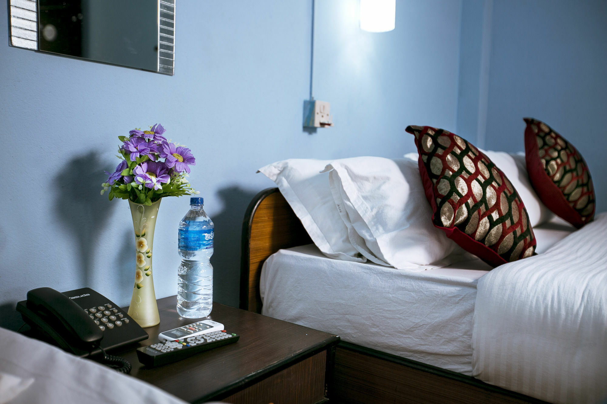 Sauraha Nana Hotel Eksteriør billede
