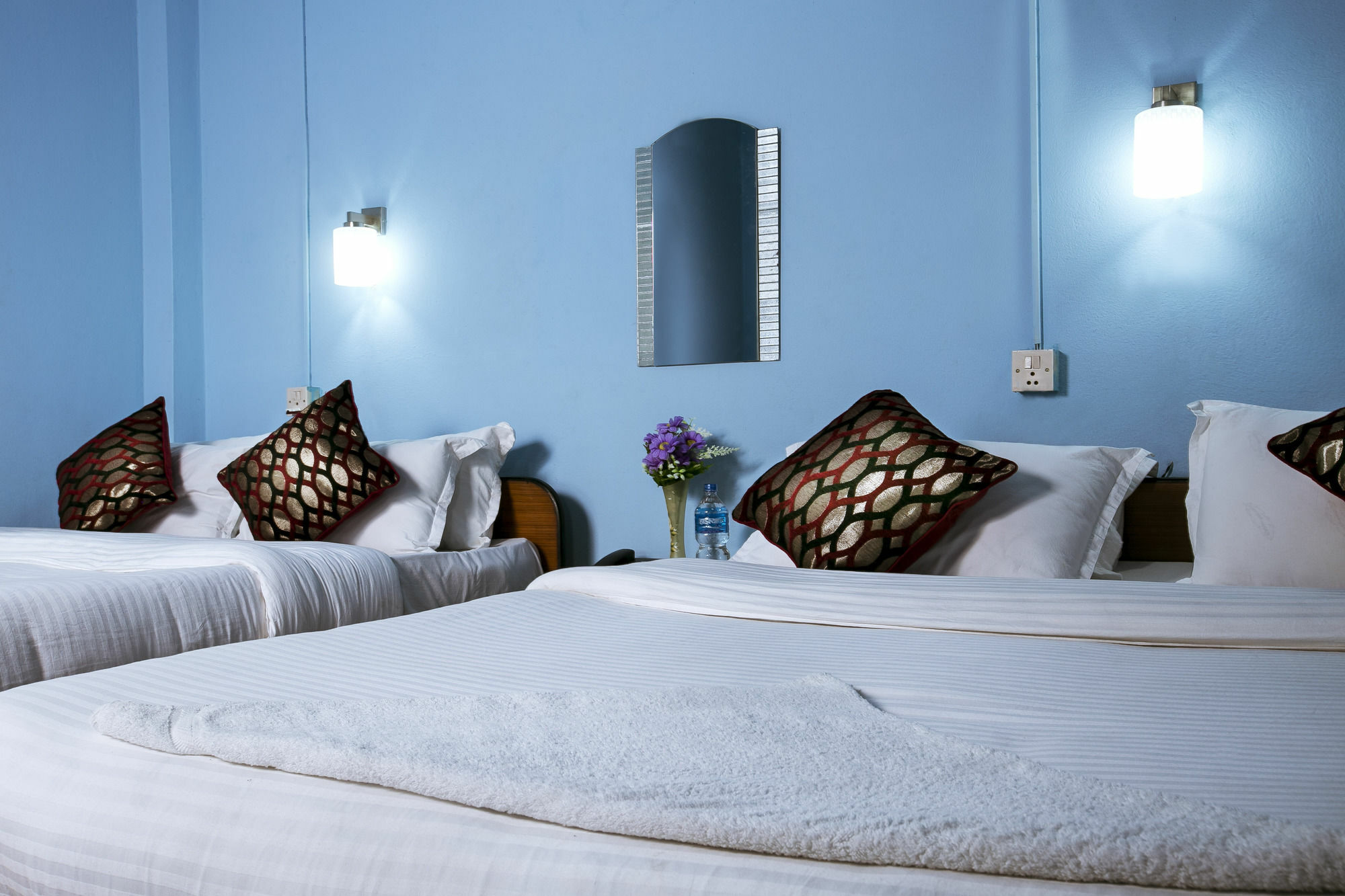 Sauraha Nana Hotel Eksteriør billede